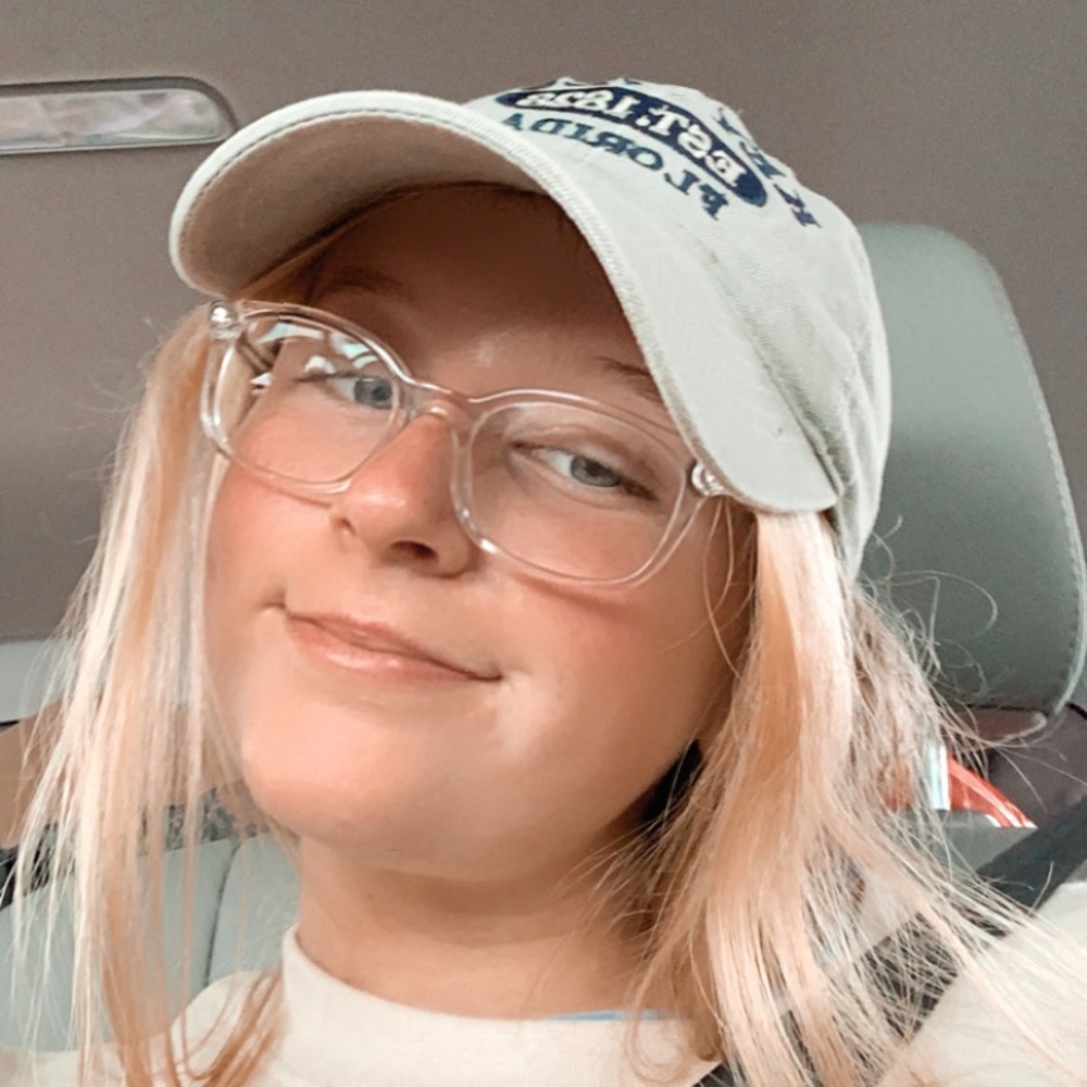 Meet your Posher, Samantha